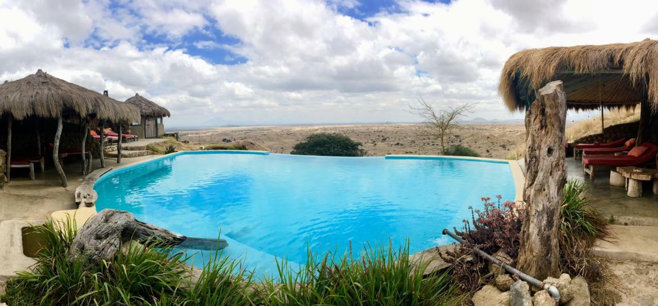 Original Maasai Lodge - Africa Amini Life Engare Nanyuki Екстер'єр фото