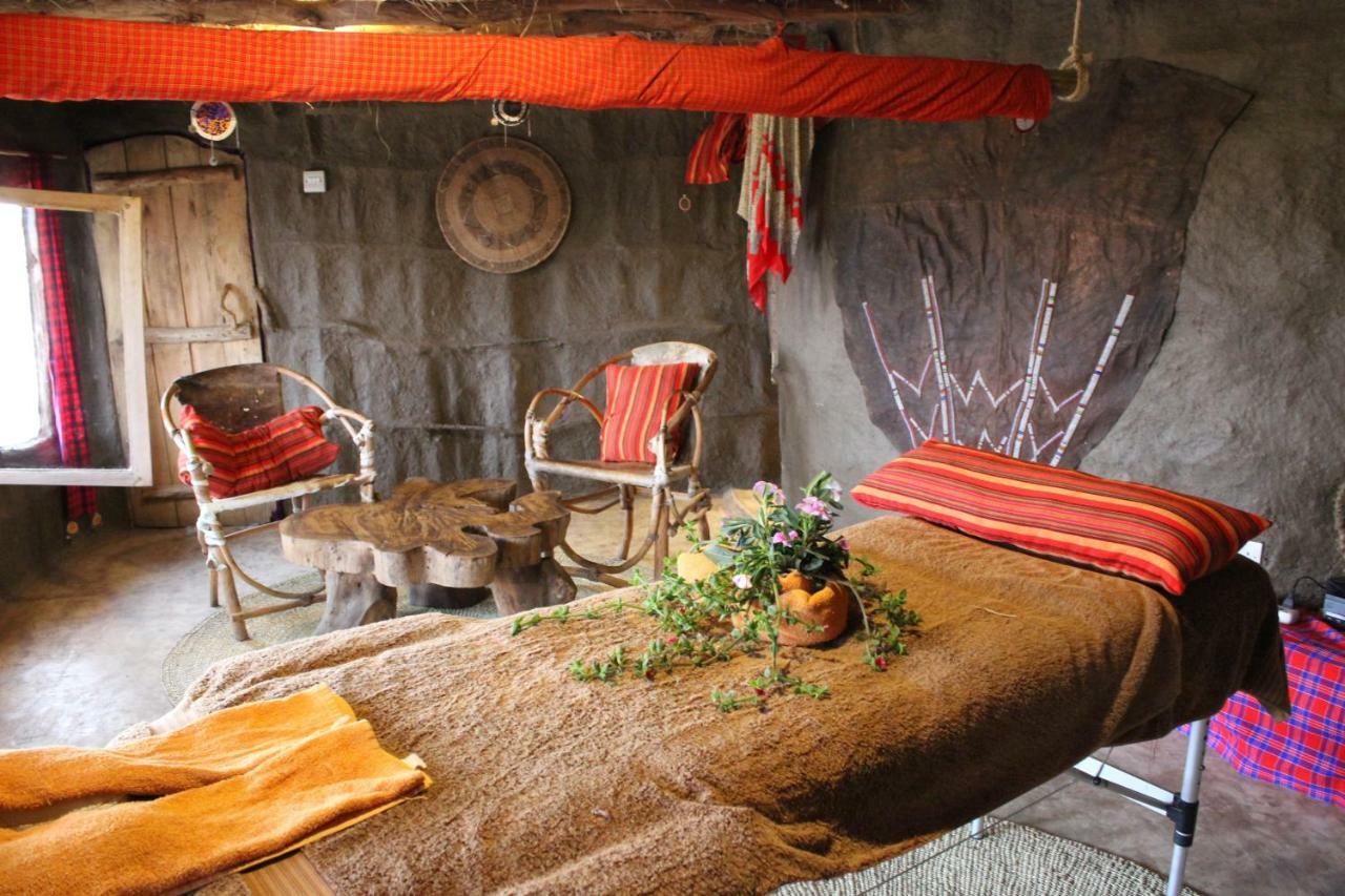 Original Maasai Lodge - Africa Amini Life Engare Nanyuki Екстер'єр фото